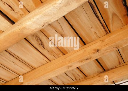 campioni di soffitto in legno, soffitto di casa in legno di pioppo Foto Stock