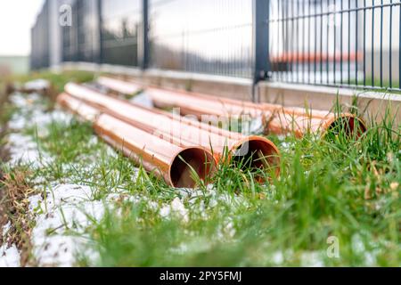 tubazioni dell'acqua nel cantiere Foto Stock