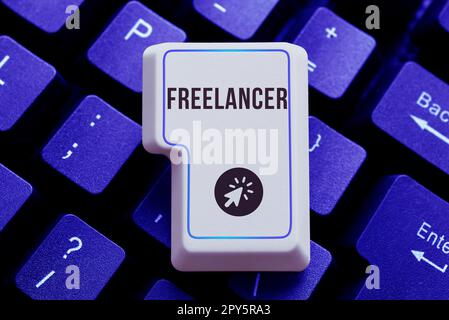 Scrittura a mano testo Freelancer. Idea di affari una persona che agisce in modo indipendente senza essere affiliata con un'organizzazione Foto Stock