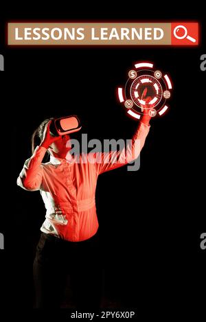 Testo che mostra le lezioni di ispirazione apprese. L'idea di business promuove la condivisione e l'utilizzo delle conoscenze derivate dall'esperienza Foto Stock