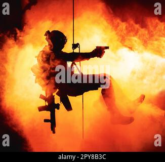 SWAT per rappelling tattico Foto Stock