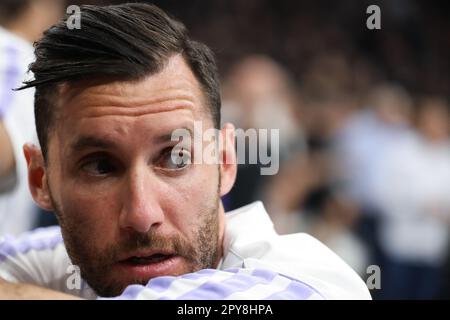 Belgrado, Serbia, 2 maggio 2023. Rudy Fernandez del Real Madrid reagisce durante il gioco Play Off 3 - 2022/2023 Turkish Airlines Eurolega Match tra Partizan Mozzart Bet Belgrado e Real Madrid alla Stark Arena di Belgrado, Serbia. 2 maggio 2023. Credito: Nikola Krstic/Alamy Foto Stock