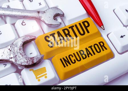 Simbolo che mostra l'incubatore di avvio. Parola per concetto che può essere usato per guadagno finanziario di affari Foto Stock
