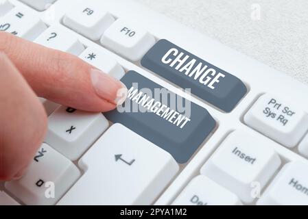 Gestione delle modifiche delle didascalie concettuali. Panoramica aziendale Sostituzione della leadership in un'organizzazione nuove politiche Foto Stock