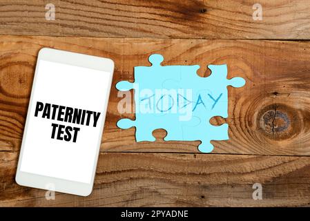 Ispirazione che mostra segno Paternity Test. Concetto che significa un test del DNA per determinare se un dato uomo è il padre biologico Foto Stock