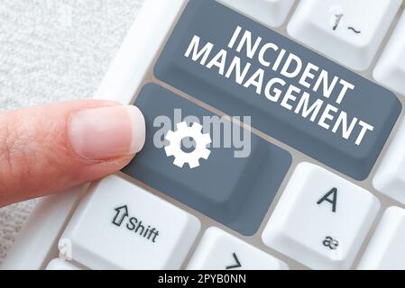 Didascalia di testo che presenta Incident Management. Processo di approccio aziendale per riportare il servizio ai normali pericoli corretti Foto Stock