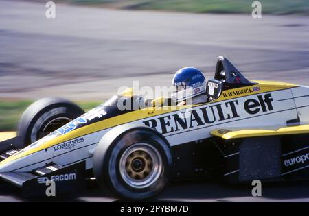 Gran Premio d'Europa 1985 - Brands Hatch - Derek Warwick in Renault RE50 turbo Foto Stock