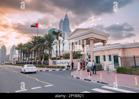 19 gennaio 2023, Dubai, Emirati Arabi Uniti: Ingresso principale dell'università americana a Dubai Internet City Foto Stock