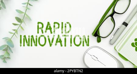 Scrittura di testo con visualizzazione Rapid Innovation. L'idea di affari caratteristica di un Web site che gli algoritmi di Search Engine Foto Stock