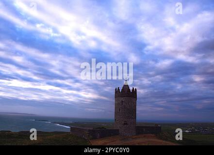 Castello di Doonagore Foto Stock