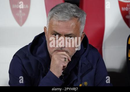 Monza, Italia. 04th maggio, 2023. Jose Mourinho (AS Roma) durante il campionato italiano Serie Una partita di calcio tra AC Monza e AS Roma il 4 maggio 2023 allo stadio U-Power di Monza - Foto Alessio Morgese / e-Mage Credit: Alessio Morgese/Alamy Live News Foto Stock