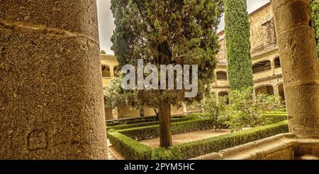 Monastero di Yuste, 15th ° secolo in stile gotico-rinascimentale, etichetta del patrimonio europeo, beni spagnoli di interesse culturale, Cuacos de Yuste, Comarca de la Foto Stock