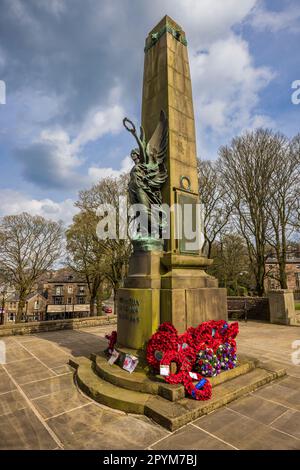 Il Memoriale di guerra sulle piste a Buxton, Derbyshire, Inghilterra Foto Stock