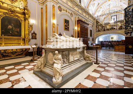 Tomba del Cardinale Silíceo, Collegio reale di Noble Maidens, Toledo, Castilla-la Mancha, Spagna Foto Stock