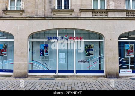 Economia, logo, nome della società, banche: Scritta della società Targo Bank su una facciata Foto Stock