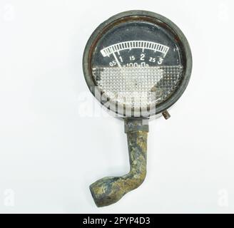 Manometro con manometro vintage realizzato in URSS Foto Stock