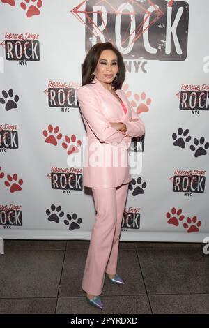 Judge Jeanine Pirro partecipa ai cocktail di Rescue Dogs Rock NYC per Canines a Versa a New York, NY il 2 maggio 2023 (Photo by David Warren /Sipa? USA) Credit: Sipa USA/Alamy Live News Foto Stock