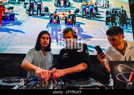 Maimi, Florida, Stati Uniti. 4th maggio, 2023. 4th maggio 2023: Guenther Steiner durante il Gran Premio di Formula 1 CRYPTO.com di Miami 2023 all'Hard Rock Stadium di Miami, Florida. Ruscello/AMG. (Credit Image: © AMG/AMG via ZUMA Press Wire) SOLO PER USO EDITORIALE! Non per USO commerciale! Foto Stock