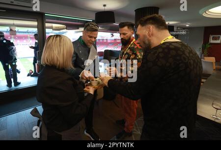 Liverpool, Regno Unito. 04th maggio, 2023. Gruppo Let 3 con la delegazione croata Eurovision ha visitato lo stadio Anfield, a Liverpool, Inghilterra, il 04 maggio 2023. Foto: Sanjin Strukic/PIXSELL Credit: Pixsell/Alamy Live News Foto Stock