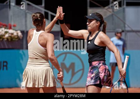 Madrid, Spagna. 05th maggio, 2023. Tennis: Mutua Madrid Torneo di tennis aperto - Madrid, Doppia partita, semifinale, Donne: Jessica Pegula (USA) e Coco Gauff (USA) V Marta Kostyuk (UKR) e Elena-Gabriela Ruse (ROU). Credit: EnriquePSans/Alamy Live News Foto Stock