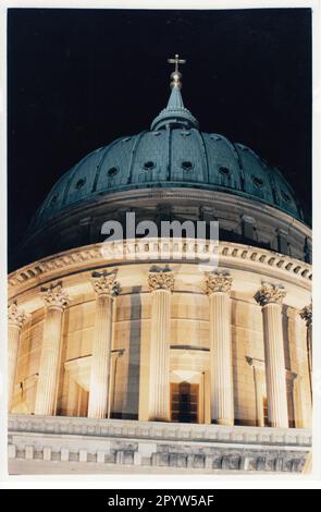 Chiesa protestante San Nikolai. Sul vecchio mercato di Potsdam.Photo: MAZ/Peter Sengpiehl, marzo 1995 [traduzione automatica] Foto Stock