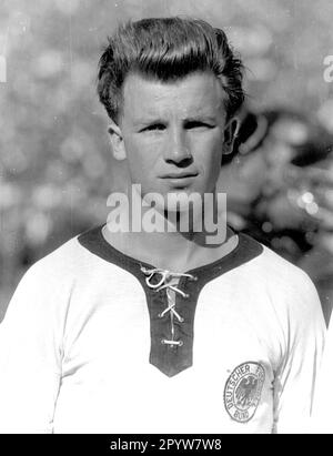 Svizzera - Germania 0:4 / 04.10.1959 a Berna / Helmut Benthaus (FRG) [traduzione automatica] Foto Stock