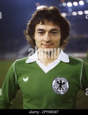 Test match: Nazionale tedesca di calcio - Eintracht Frankfurt 22.02.1979 a Francoforte. Ritratto di Bernd Martin. Solo per uso giornalistico! Solo per uso editoriale! [traduzione automatica] Foto Stock