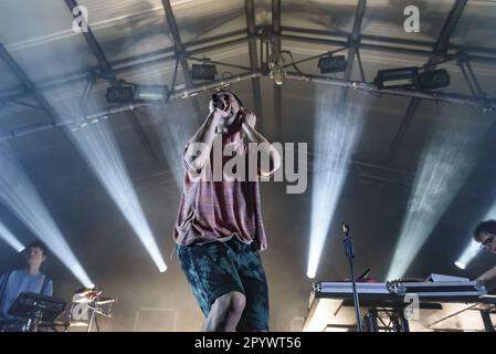 Cosmo suona durante il concerto del Blitz Live Club Tour presso il Largo Venue Club di Roma il 04 maggio 2023

 Foto Stock