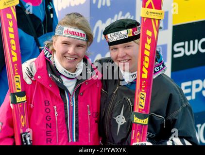 CAMPIONATO DEL mondo 96/97 1997 Sestriere Super G Women 11.02.1997 Hilde GERG, Katja SEIZINGER (entrambi a destra) xxNOxMODELxRELEASExx [traduzione automatica]- AUSTRIA OUT Foto Stock