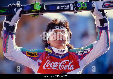 SCI ALPIN STAGIONE 90/91 WM 1991 Saalbach-Hinterglemm Slalom Donne 01.02.1991 Vreni SCHNEIDER (sui) jubilates over Place 1. XxNOxMODELxRELEASExx [traduzione automatica]- AUSTRIA OUT Foto Stock