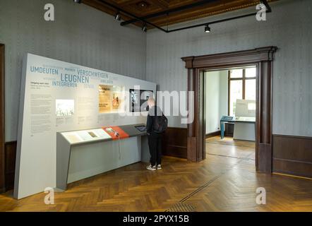 Exhibition, House of the Wannsee Conference, Am Grossen Wannsee, Wannsee, Steglitz-Zehlendorf, Berlino, Germania Foto Stock
