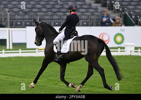 Badminton Estate, Gloucestershire, Regno Unito. 5th maggio, 2023. 2023 Badminton Horse Trials Day 2; Rosalind Canter di Gran Bretagna in sella Pencos Crown Jewel durante il test di dressage il giorno 2 Credit: Action Plus Sports/Alamy Live News Foto Stock