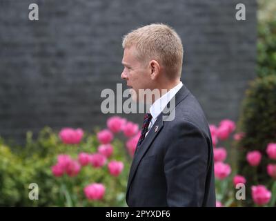 Londra, Regno Unito. 5th maggio, 2023. Il primo ministro britannico Rishi Sunak dà il benvenuto al primo ministro neozelandese Chris Hipkins in Downing Street n. 10. Credit: Uwe Deffner/Alamy Live News Foto Stock