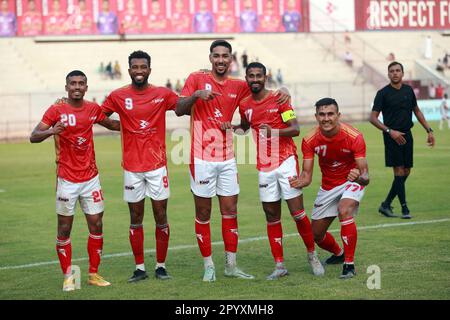 Bangladesh Premier League 2022-23 partita tra Basundhra Kings e Bangladesh Muktijoddha SKC al Basundhara Sports Complex Football Ground di Dhaka, Foto Stock