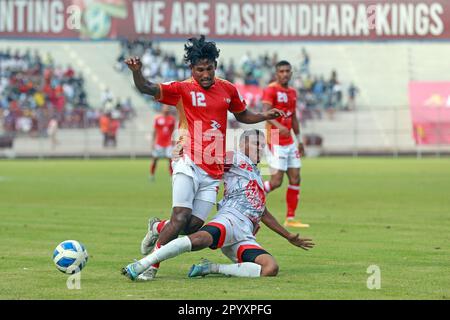 Bishwanath Ghosh (Red J-12) Bangladesh Premier League 2022-23 partita tra Basundhra Kings e Bangladesh Muktijoddha SKC Foto Stock