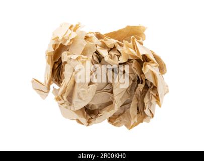 Pallina di carta sbriciolata isolata sullo sfondo bianco Foto Stock