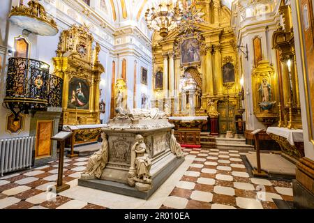 Tomba del Cardinale Silíceo, Collegio reale di Noble Maidens, Toledo, Castilla-la Mancha, Spagna Foto Stock