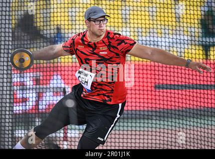 Doha, Qatar. 5th maggio, 2023. Kristjan CEH della Slovenia compete durante il lancio del disco maschile all'incontro di atletica della Diamond League 2023 allo stadio Suhaim bin Hamad di Doha, capitale del Qatar, il 5 maggio 2023. Credit: Nikku/Xinhua/Alamy Live News Foto Stock