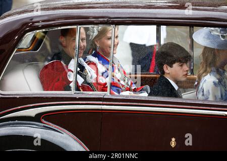 REGNO UNITO. 06th maggio, 2023. Il conte di Wessex, la contessa di Wessex, James, Visconte Severn e Lady Louise Windsor arriveranno alla cerimonia di incoronazione del re Carlo III e della regina Camilla all'Abbazia di Westminster, Londra, Regno Unito il 6 maggio 2023. Foto di Raphael Lafargue/ABACAPRESS.COM Credit: Abaca Press/Alamy Live News Foto Stock