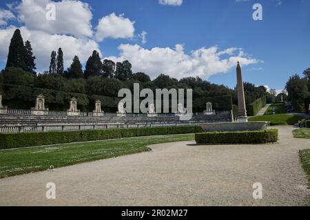 I Giardini di Boboli a Firenze, con Palazzo Pitti Firenze, Firenze, Toscana, Italia, Europa. 2023 Foto Stock