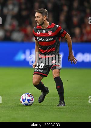 Sydney, Australia. 06th maggio, 2023. Miloö Ninkovi? Dei Western Sydney Wanderers in azione durante la partita Della A-League 2023 Finals Series tra il Sydney FC e i Western Sydney Wanderers che si tiene al CommBank Stadium. Punteggio finale - Sydney FC 2:1 Western Sydney Wanderers Credit: SOPA Images Limited/Alamy Live News Foto Stock