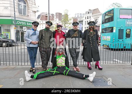 Liverpool, Regno Unito. 06th maggio, 2023. Rappresentante della Croazia Let 3 andare per una passeggiata nei loro costumi, a Liverpool, Inghilterra, il 6 maggio 2023. Foto: Sanjin Strukic/PIXSELL Credit: Pixsell/Alamy Live News Foto Stock