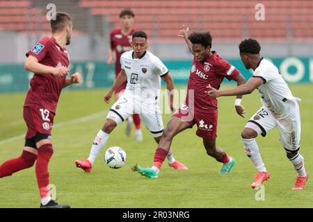 ©PHOTOPQR/LE DAUPHINE/Grégory YETCHMENIZA ; Annecy ; 06/05/2023 ; Gregory Yetchmeniza / LE DAUPHINE LIBERE / Photopqr ANNECY (ALTA SAVOIA) LE 6 mai 2023 FOOTBALL / LIGUE 2 / FC ANNECY - DIJON sur notre photo : Moise Dion Foto Stock