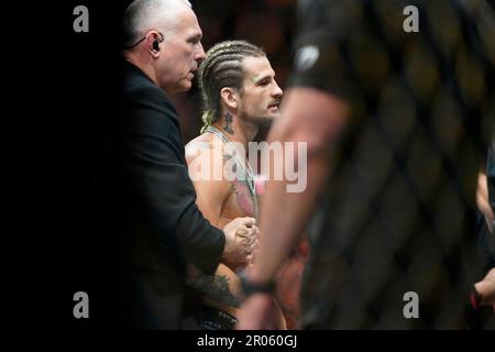 Newark, NJ, Newark, NJ, Stati Uniti. 6th maggio, 2023. Newark, NJ - Maggio 6: Sean o'Malley and Aljamain Sterling at UFC288:00 - Sterling vs Cejudo at Prudential Center il 6 Maggio 2023 a Newark, NJ (Credit Image: © Louis Grasse/PX Imagens via ZUMA Press Wire) SOLO PER USO EDITORIALE! Non per USO commerciale! Foto Stock