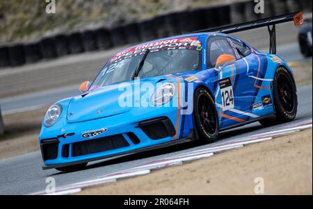 Monterey, California, Stati Uniti. 06th maggio, 2023. A. Nicholas Groombridge(124) Porsche GT3 durante la Transam Speedfest IGT gara 1 al circuito Weathertech Laguna Seca Monterey, CA Thurman James/CSM/Alamy Live News Foto Stock