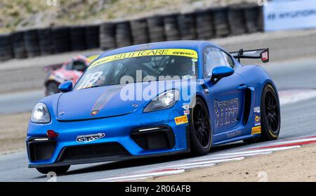 Monterey, California, Stati Uniti. 06th maggio, 2023. Kevin Maxim(18)in arrivo a turno 4 durante la gara 1 del TransAm Speedfest IGT al circuito Weathertech Laguna Seca Monterey, CA Thurman James/CSM/Alamy Live News Foto Stock