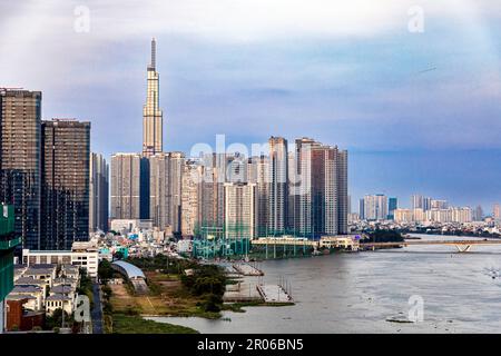 Ho Chi Minh City sera skyline paesaggio, Vietnam Foto Stock