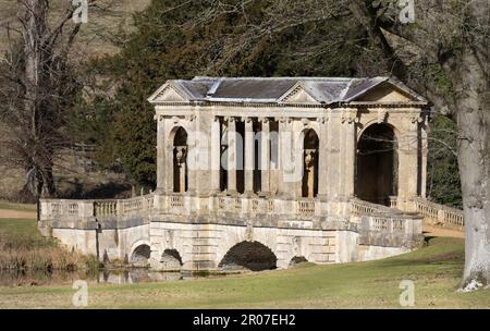 Vista a Waddesdon Manor e dintorni Foto Stock
