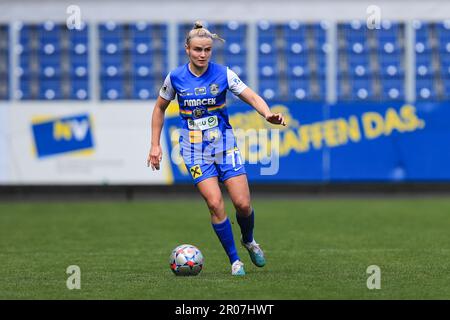 Isabelle Meyer (10 SKN St Pollen) in azione durante la partita Planet pure Frauen Bundesliga SKN St Pollen v SPG Union Kleinmunchen/ Blau Weiss Linz a NV Arena St Pollen (Tom Seiss/ SPP) Credit: SPP Sport Press Photo. /Alamy Live News Foto Stock