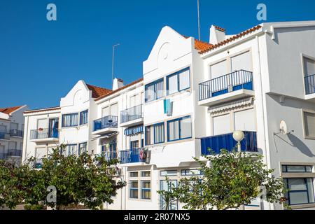 Appartamenti vacanze a Nazare, Portogallo Foto Stock